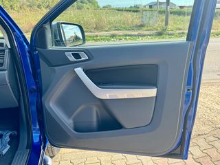 Φορτηγό Έως 7.5τ Ford 2014 Extrakabine 2.2 TDCi XLT 4x4-thumb-68
