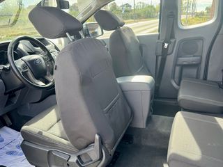 Φορτηγό Έως 7.5τ Ford 2014 Extrakabine 2.2 TDCi XLT 4x4-thumb-62