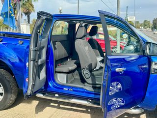 Φορτηγό Έως 7.5τ Ford 2014 Extrakabine 2.2 TDCi XLT 4x4-thumb-76