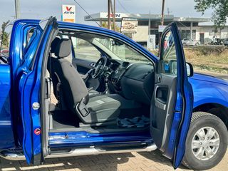 Φορτηγό Έως 7.5τ Ford 2014 Extrakabine 2.2 TDCi XLT 4x4-thumb-78