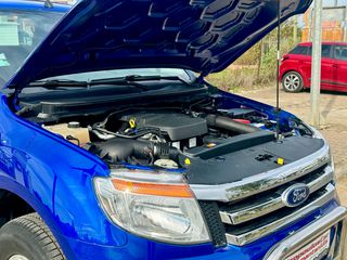 Φορτηγό Έως 7.5τ Ford 2014 Extrakabine 2.2 TDCi XLT 4x4-thumb-81