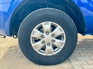 Φορτηγό Έως 7.5τ Ford 2014 Extrakabine 2.2 TDCi XLT 4x4-thumb-82