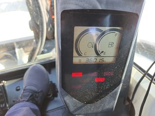 Εκσκαφέας Με Ερπύστριες Hitachi 2015 ZX29U-3-thumb-15