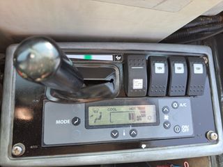 Εκσκαφέας Με Ερπύστριες Hitachi 2015 ZX29U-3-thumb-20