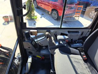 Εκσκαφέας Με Ερπύστριες Hitachi 2015 ZX29U-3-thumb-25