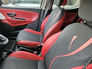 Lancia Ypsilon 2012-thumb-6