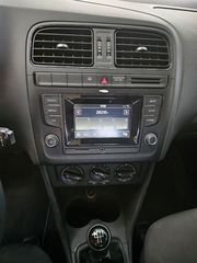 Volkswagen Polo 2017-thumb-3