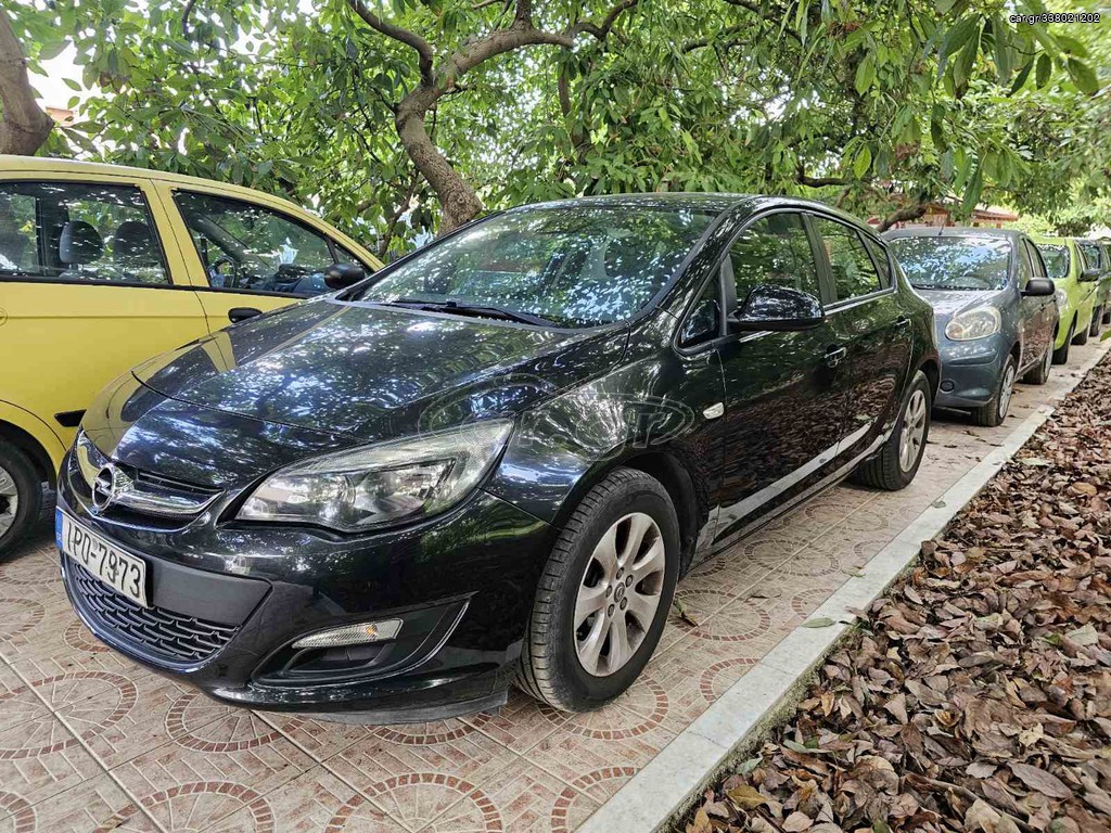 Opel Astra 2015