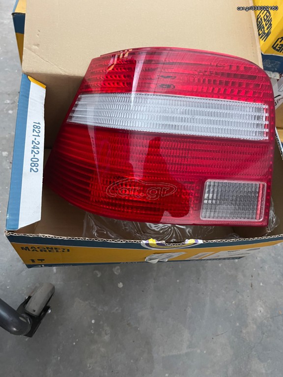 VW GOLF IV ΑΡ ΠΙΣΩ ΦΑΝΑΡΙ