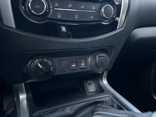 Διπλοκάμπινο Nissan 2016 Navara NP300 4X4-thumb-36