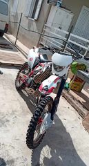 Honda crf HM 2004