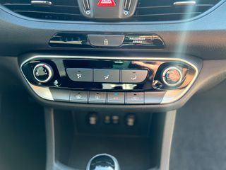 Hyundai i 30 2017 1.6 CRDI COMFORT PLUS-thumb-29
