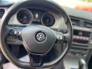 Volkswagen Golf 2014 DSG panorama CNG-thumb-14