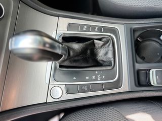 Volkswagen Golf 2014 DSG panorama CNG-thumb-11
