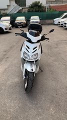 Aprilia SportCITY 300 2010-thumb-2