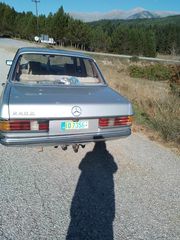 Mercedes-Benz 240 1984 W 123
