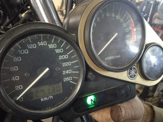 YAMAHA FZS 600 00' ΚΟΝΤΈΡ