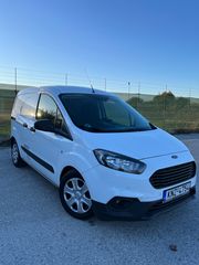 Ford Transit Courier '20