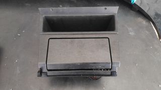 Σταχτοθηκη Mercedes C-class W202-thumb-2