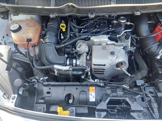 Ford Tourneo Courier 2016-thumb-25