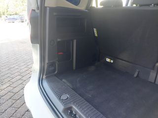 Ford Tourneo Courier 2016-thumb-47