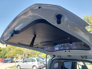 Ford Tourneo Courier 2016-thumb-30
