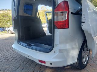 Ford Tourneo Courier 2016-thumb-21