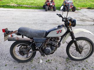 Yamaha XT 250 1981-thumb-1