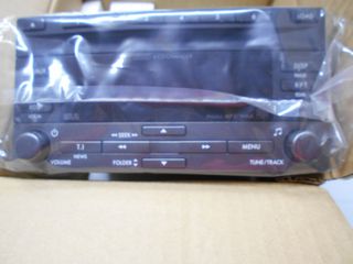 RADIO CD SUBARU FORESTER -thumb-2