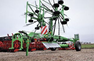 Tractor windrowers '23 Inter-Tech ZKD800