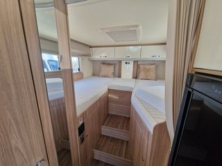 Bürstner 2023 IXEO 726 T RIVA LOFT (2 AYTOKINHTA)-thumb-29