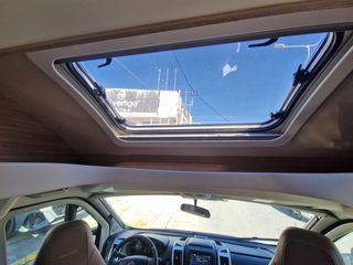 Bürstner 2023 IXEO 726 T RIVA LOFT (2 AYTOKINHTA)-thumb-26