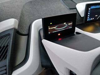 Bmw i3 2018 e-drive harman cardon 120Ah-thumb-28