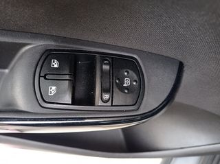 Opel Corsa 2015 B-Color 5d 1.0 TYRBO 115PS-thumb-17