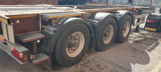 Vanhool 1999 3B1045-thumb-2