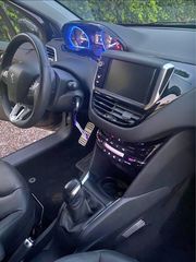 Peugeot 208 2014-thumb-5