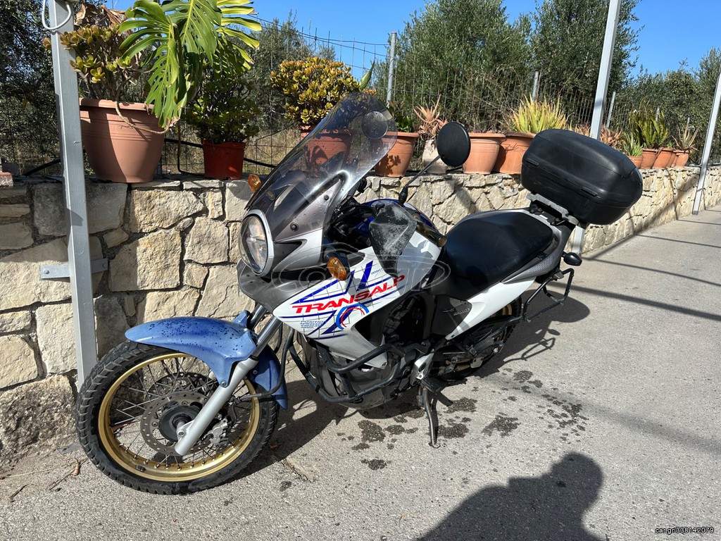 Honda Transalp 700 2013 700 ΜΠΑΓΑΖΙΕΡΑ ΑΡΙΣΤΗ ΚΑΤΑΣΤΑΣΗ