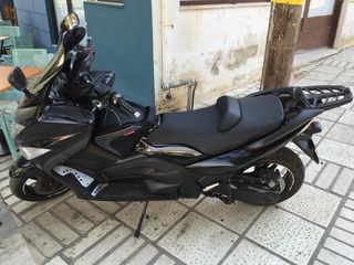 Yamaha T-MAX 500 2011-thumb-1