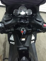 Yamaha T-MAX 500 2011-thumb-3