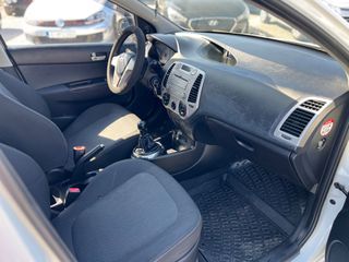 Hyundai i 20 2010 1.2 5 STAR EDITION-thumb-9