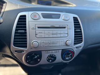 Hyundai i 20 2010 1.2 5 STAR EDITION-thumb-15