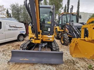 Εκσκαφέας Με Ερπύστριες Xcmg 2026 ΧΕ35Ε ΕΚΣΚΑΦΕΑΣ ΜΕ ΕΡΠΥΣΤΡΙΕΣ-thumb-3