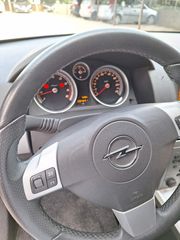 Opel Astra '09  GTC 1.6 turbo 