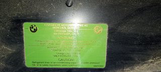 BMW Ζ4 ΚΑΠΟ ΣΕ ΜΑΥΡΟ ΧΡΩΜΑ 2004