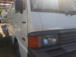 Mazda E series 1999 ε2200 4χ4-thumb-2