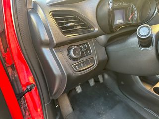 Opel Karl 2016-thumb-12