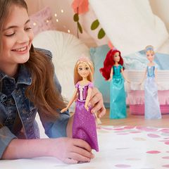 Disney Royal Shimmer Rapunzel doll-thumb-1