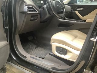Jaguar F-Pace 2017 Full extra diesel prestige-thumb-10