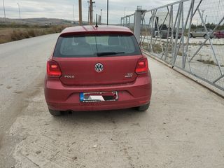 Volkswagen Polo 2015-thumb-1