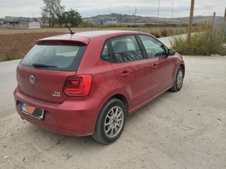 Volkswagen Polo 2015-thumb-3